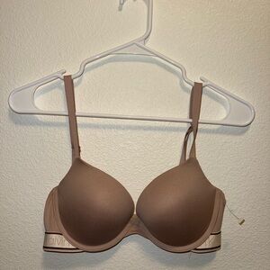 Calvin Klein Women's Beige Bra